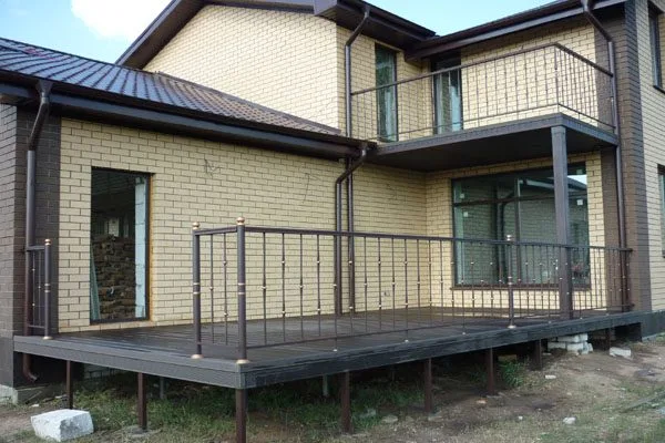 Художественные перила и кованые поручни — индивидуальное изготовление и примеры реализованных проектов