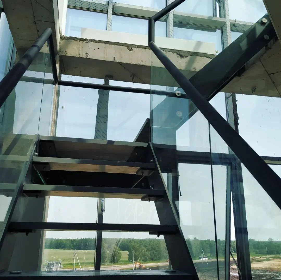 Лестницы из металла и стекла, изготовление на заказ в Минске и области — фото готовых проектов от ООО ТриАТехнолоджи