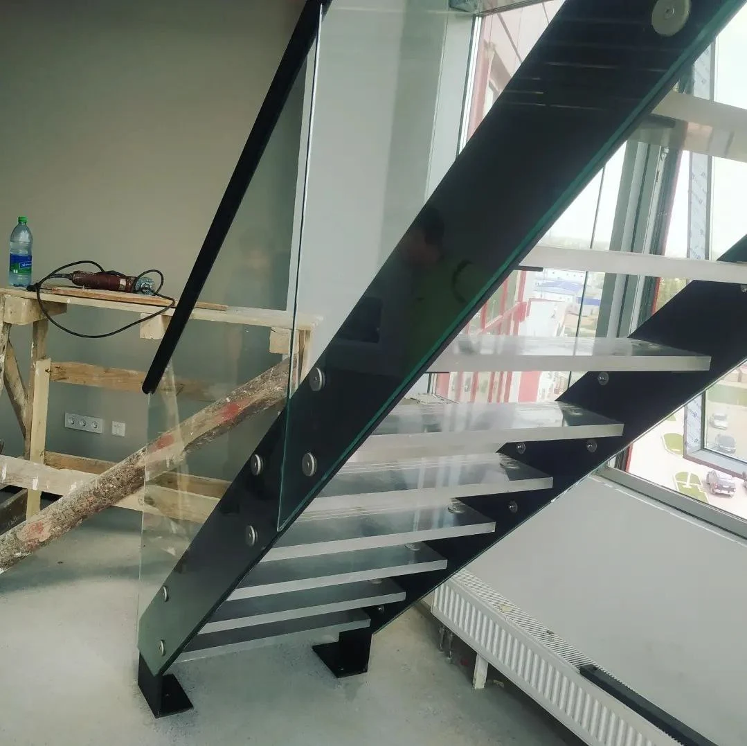 Лестницы из металла и стекла, изготовление на заказ в Минске и области — фото готовых проектов от ООО ТриАТехнолоджи