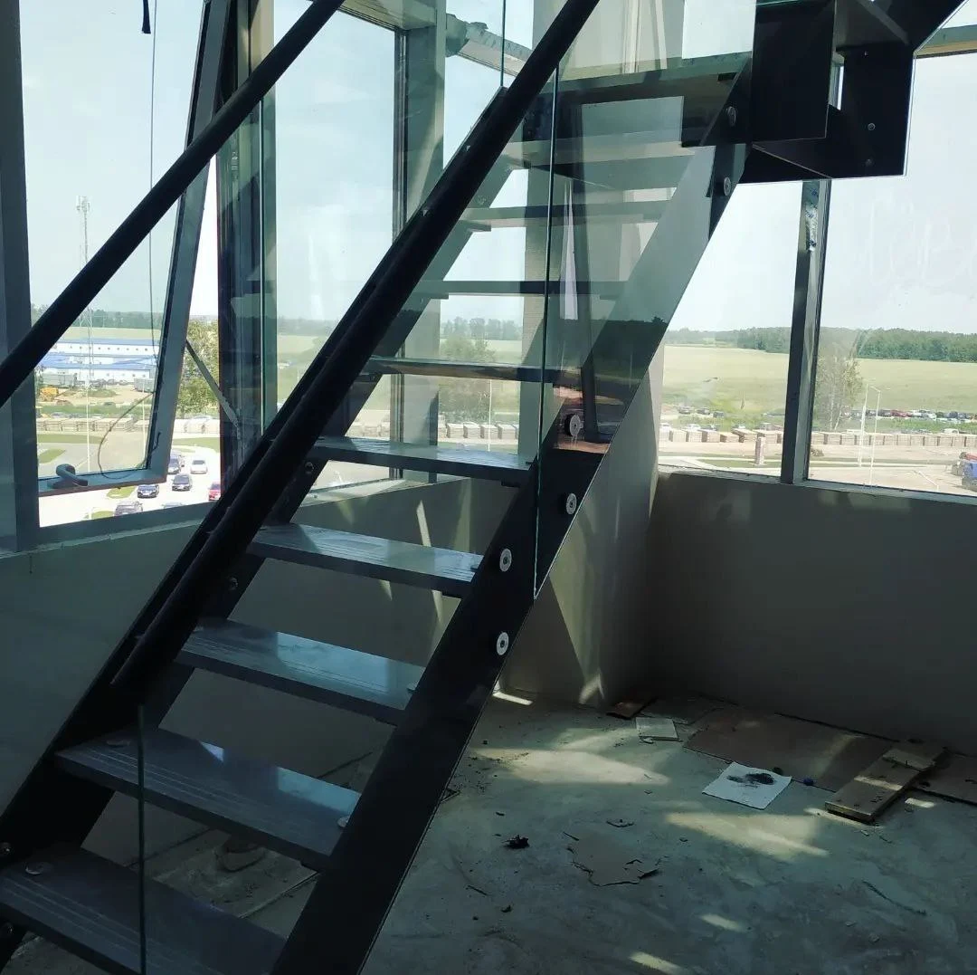 Лестницы из металла и стекла, изготовление на заказ в Минске и области — фото готовых проектов от ООО ТриАТехнолоджи