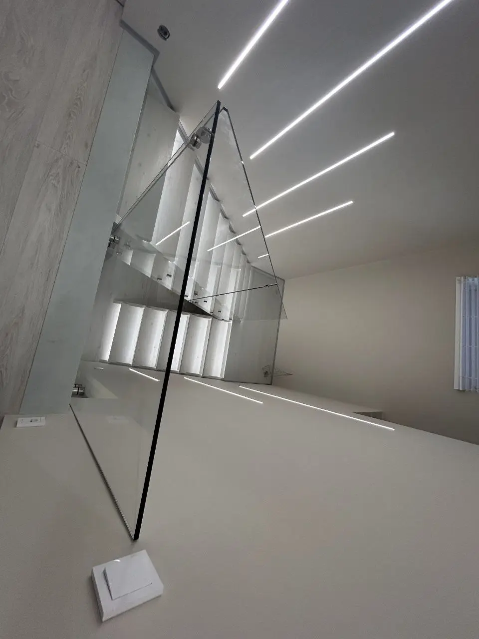 Ограждения и поручни из металла, стекла и комбинированных материалов — примеры выполненных работ в Минске и области от ООО ТриАТехнолоджи